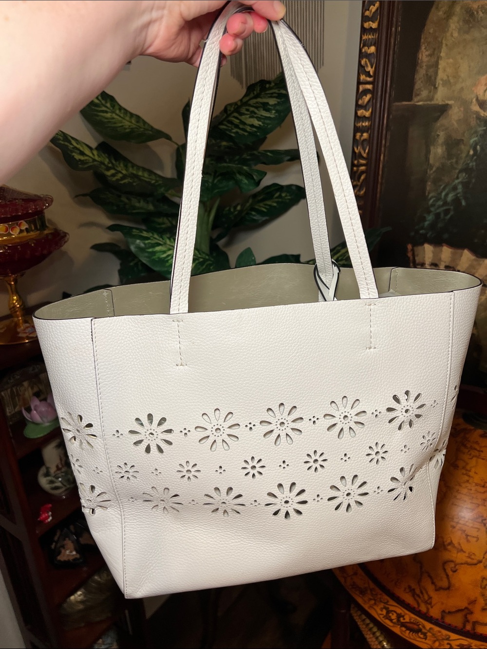 Kate Spade New York Faye Drive Hallie Floral Daisy Flower Cutout Tote Bag Purse - Picture 7 of 17